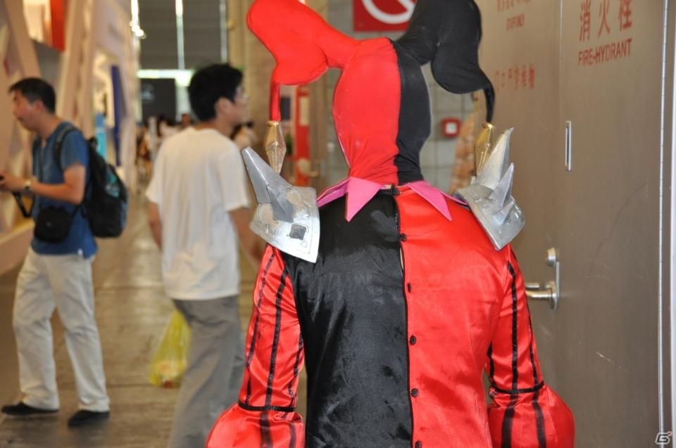 【ChinaJoy 2011】写真で見る！熱気ムンムンの会場内フォトギャラリー＆舞台裏が垣間見える？おもしろ画像もちょっぴり紹介の画像241