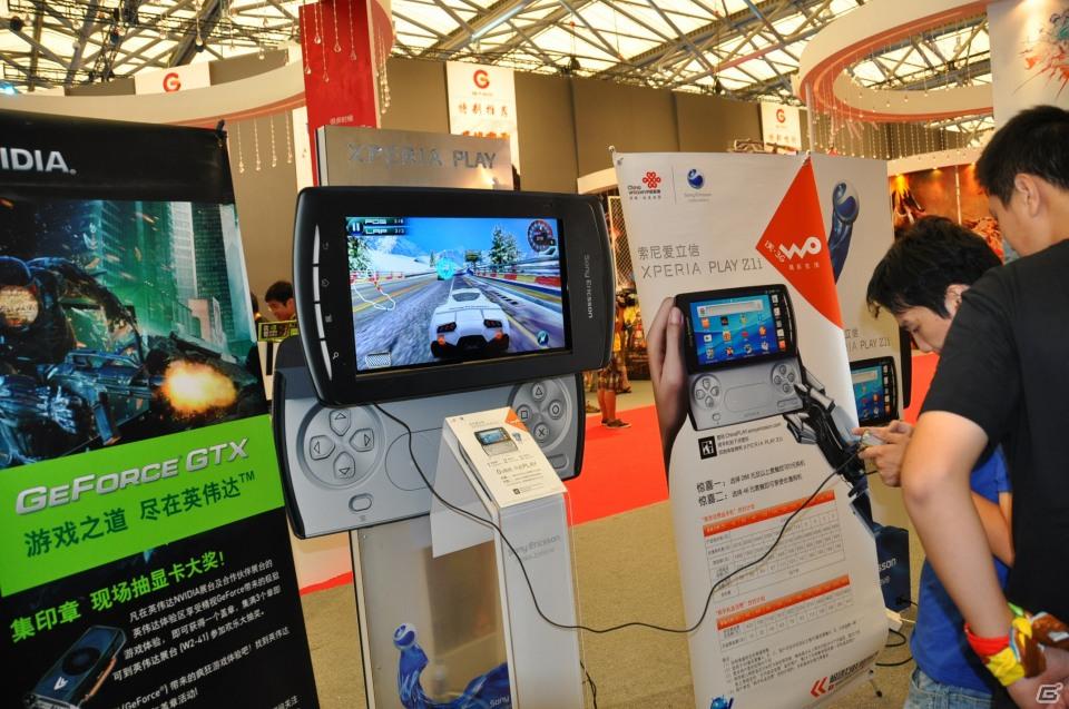 【ChinaJoy 2011】写真で見る！熱気ムンムンの会場内フォトギャラリー＆舞台裏が垣間見える？おもしろ画像もちょっぴり紹介の画像58