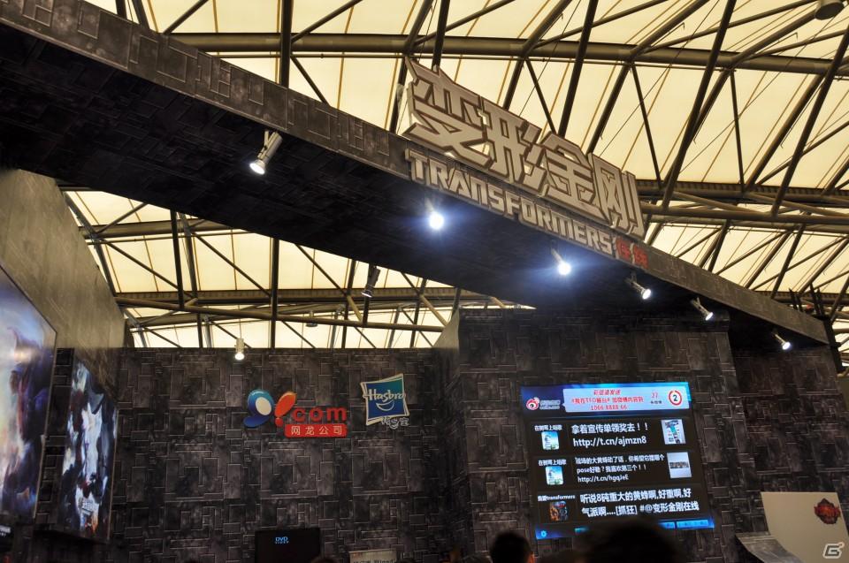 【ChinaJoy 2011】写真で見る！熱気ムンムンの会場内フォトギャラリー＆舞台裏が垣間見える？おもしろ画像もちょっぴり紹介の画像7
