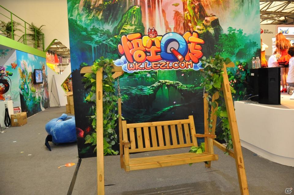 【ChinaJoy 2011】写真で見る！熱気ムンムンの会場内フォトギャラリー＆舞台裏が垣間見える？おもしろ画像もちょっぴり紹介の画像77