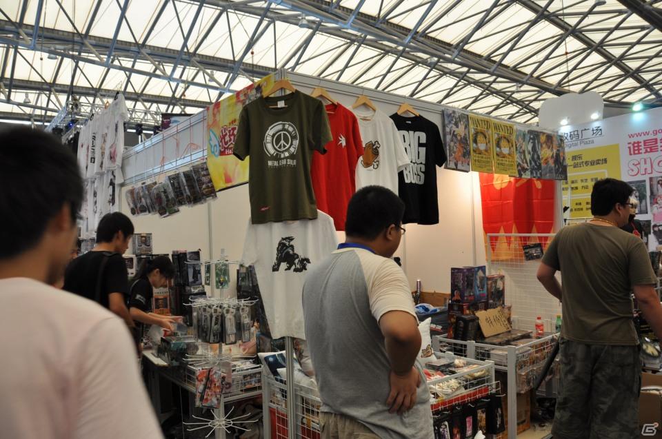 【ChinaJoy 2011】写真で見る！熱気ムンムンの会場内フォトギャラリー＆舞台裏が垣間見える？おもしろ画像もちょっぴり紹介の画像96