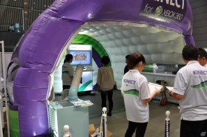 「Xbox 360 Kinect体験キャラバンイベント」夏休みツアーを実施！「YOSHIMOTO WONDER CAMP 有楽町ラフピースクエア」お笑いコンビ「麒麟」によるデモステージ披露の画像12