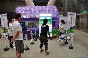 「Xbox 360 Kinect体験キャラバンイベント」夏休みツアーを実施！「YOSHIMOTO WONDER CAMP 有楽町ラフピースクエア」お笑いコンビ「麒麟」によるデモステージ披露の画像6