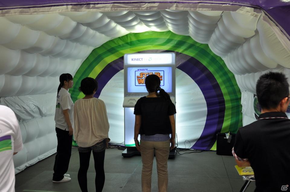 「Xbox 360 Kinect体験キャラバンイベント」夏休みツアーを実施！「YOSHIMOTO WONDER CAMP 有楽町ラフピースクエア」お笑いコンビ「麒麟」によるデモステージ披露の画像11