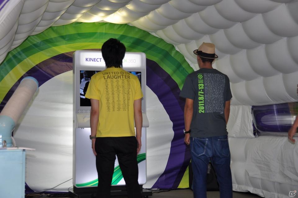 「Xbox 360 Kinect体験キャラバンイベント」夏休みツアーを実施！「YOSHIMOTO WONDER CAMP 有楽町ラフピースクエア」お笑いコンビ「麒麟」によるデモステージ披露の画像82
