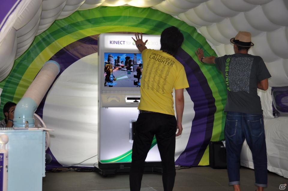 「Xbox 360 Kinect体験キャラバンイベント」夏休みツアーを実施！「YOSHIMOTO WONDER CAMP 有楽町ラフピースクエア」お笑いコンビ「麒麟」によるデモステージ披露の画像89