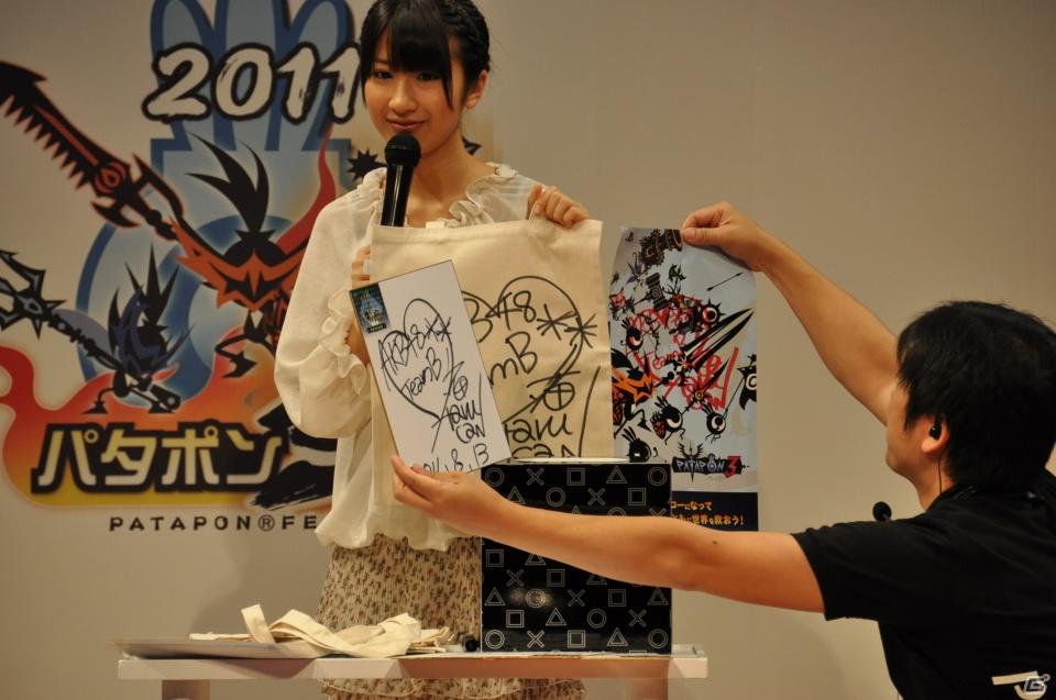 AKB48石田晴香さん＆椿姫彩菜さんがゲストとして登場！PSP「パタポン3」ファン感謝イベント「パタポン祭」アキバ・スクエアで開催の画像44