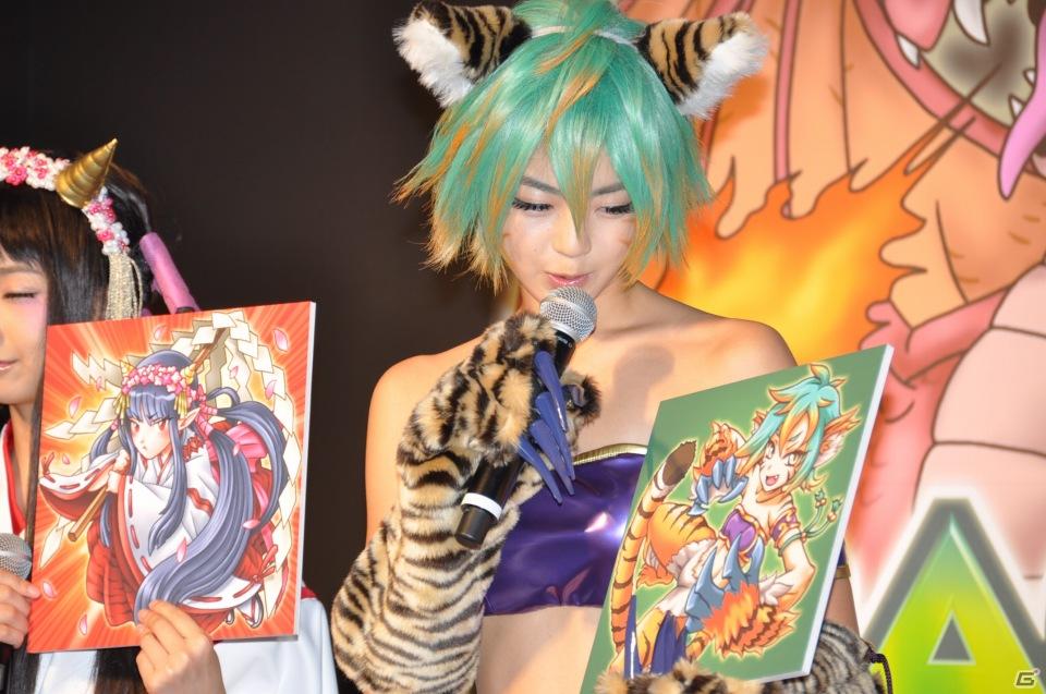 講談社×サントリー×ローソン大型コラボレーションが実現！ゲストはローラさん＆TKOそしてミスマガジン2011、ソーシャルゲーム「ドラゴンコレクション」プレス発表会開催の画像53