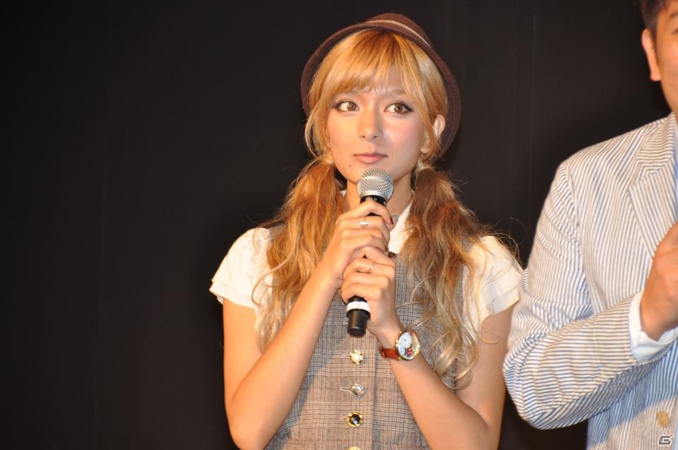 講談社×サントリー×ローソン大型コラボレーションが実現！ゲストはローラさん＆TKOそしてミスマガジン2011、ソーシャルゲーム「ドラゴンコレクション」プレス発表会開催の画像74