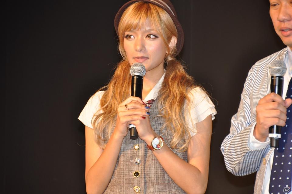 講談社×サントリー×ローソン大型コラボレーションが実現！ゲストはローラさん＆TKOそしてミスマガジン2011、ソーシャルゲーム「ドラゴンコレクション」プレス発表会開催の画像77