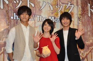 メインキャストの桜庭ななみさん、松坂桃李さん、田中圭さんが登壇！2012年1月公開予定劇場用3Dアニメーション「ドットハック」製作発表会を秋葉原UDXシアターにて開催の画像98