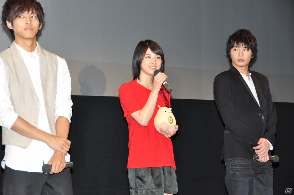 メインキャストの桜庭ななみさん、松坂桃李さん、田中圭さんが登壇！2012年1月公開予定劇場用3Dアニメーション「ドットハック」製作発表会を秋葉原UDXシアターにて開催の画像70