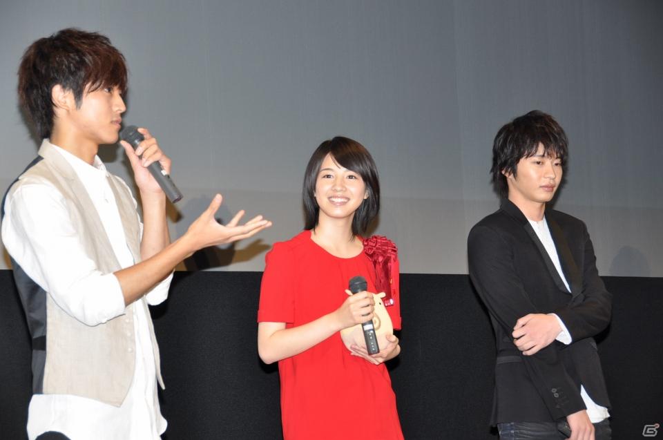メインキャストの桜庭ななみさん、松坂桃李さん、田中圭さんが登壇！2012年1月公開予定劇場用3Dアニメーション「ドットハック」製作発表会を秋葉原UDXシアターにて開催の画像74