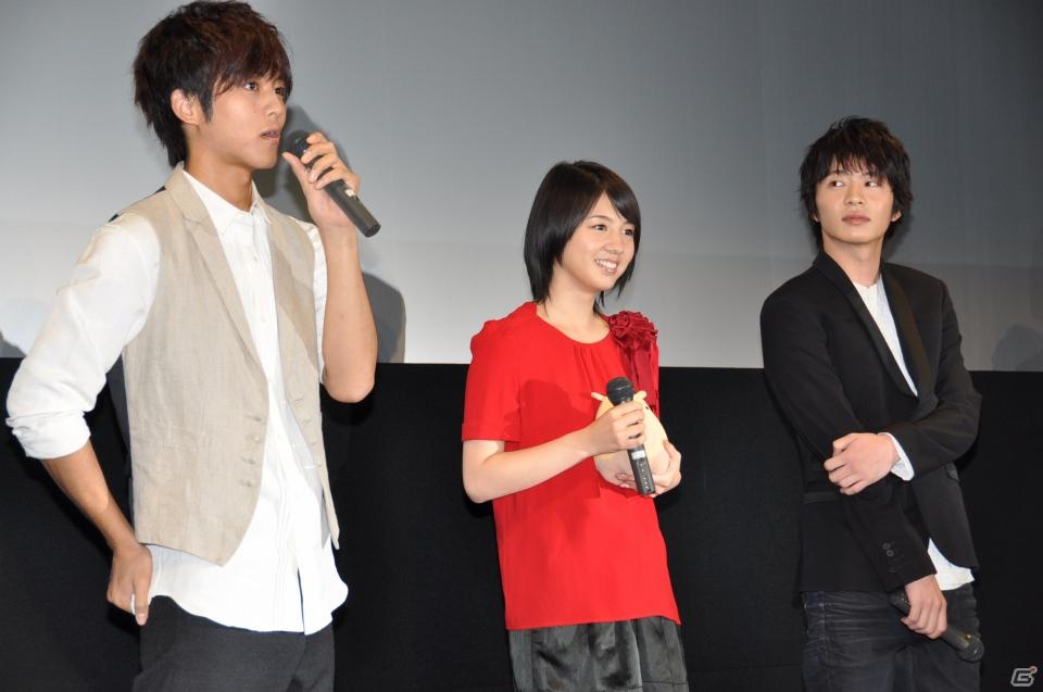メインキャストの桜庭ななみさん、松坂桃李さん、田中圭さんが登壇！2012年1月公開予定劇場用3Dアニメーション「ドットハック」製作発表会を秋葉原UDXシアターにて開催の画像78