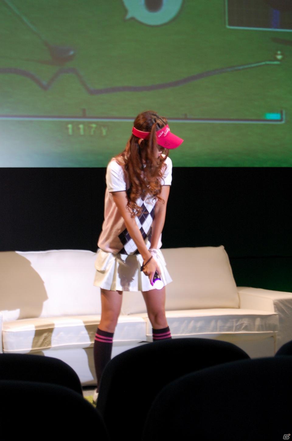 石田純一さんが美女ゴルファー「みんGALS」とPS Moveでゴルフ対決！プレス向け製品発売イベントを開催の画像18