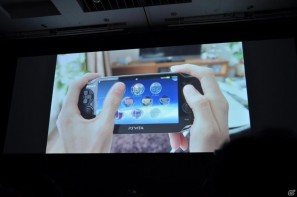 Play styleは多様化する。PSVita発売日は2011年12月17日、ロンチタイトルは26本、マヴカプ3やFF10やZ.O.EのHD化も。「SCEJ Press Conference」詳報の画像31