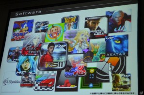 【TGS 2011】ソニー・エリクソン、初代「プレイステーション」タイトルが遊べる新機種「Xperia PLAY」を発表―「クラッシュ・バンディクー」「みんなのGOLF2」など5タイトルをプリインストールの画像14