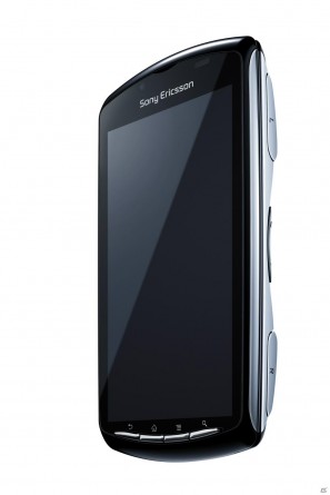 【TGS 2011】ソニー・エリクソン、初代「プレイステーション」タイトルが遊べる新機種「Xperia PLAY」を発表―「クラッシュ・バンディクー」「みんなのGOLF2」など5タイトルをプリインストールの画像24
