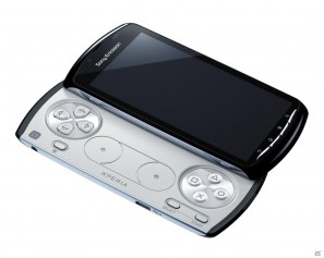 【TGS 2011】ソニー・エリクソン、初代「プレイステーション」タイトルが遊べる新機種「Xperia PLAY」を発表―「クラッシュ・バンディクー」「みんなのGOLF2」など5タイトルをプリインストールの画像42