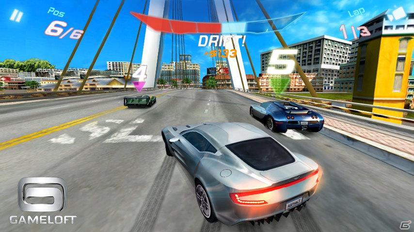 【TGS 2011】ソニー・エリクソン、初代「プレイステーション」タイトルが遊べる新機種「Xperia PLAY」を発表―「クラッシュ・バンディクー」「みんなのGOLF2」など5タイトルをプリインストールの画像60