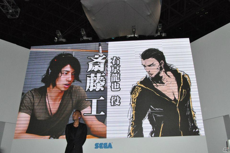 【TGS 2011】セガブースのイベントステージ一発目は「クロヒョウ2 龍が如く 阿修羅編」のお披露目イベント！総合監督の名越氏も出演！の画像3