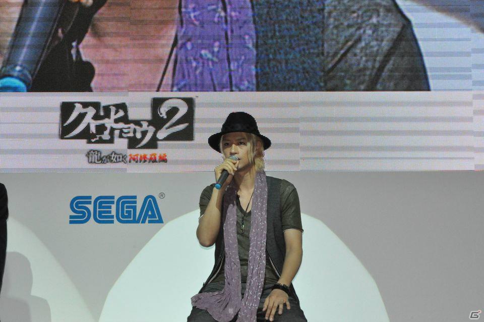 【TGS 2011】セガブースのイベントステージ一発目は「クロヒョウ2 龍が如く 阿修羅編」のお披露目イベント！総合監督の名越氏も出演！の画像4