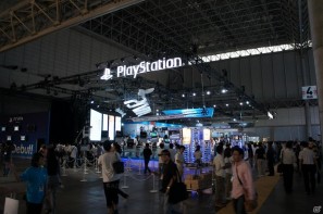 【TGS 2011】話題のPS Vitaもプレイアブル！今年注目のビッグタイトルを結集したSCEブースを見逃すな。ソニー・コンピュータ・エンタテイメントブースレポートの画像1