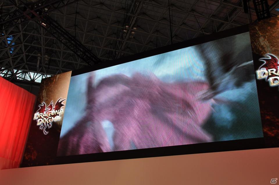 【TGS 2011】「ドラゴンズ ドグマ」日本初公開ムービー上映！「バイオハザード リベレーションズ」フル日本語ボイス対応！デモプレイもあり。カプコンスペシャルステージをレポートの画像23