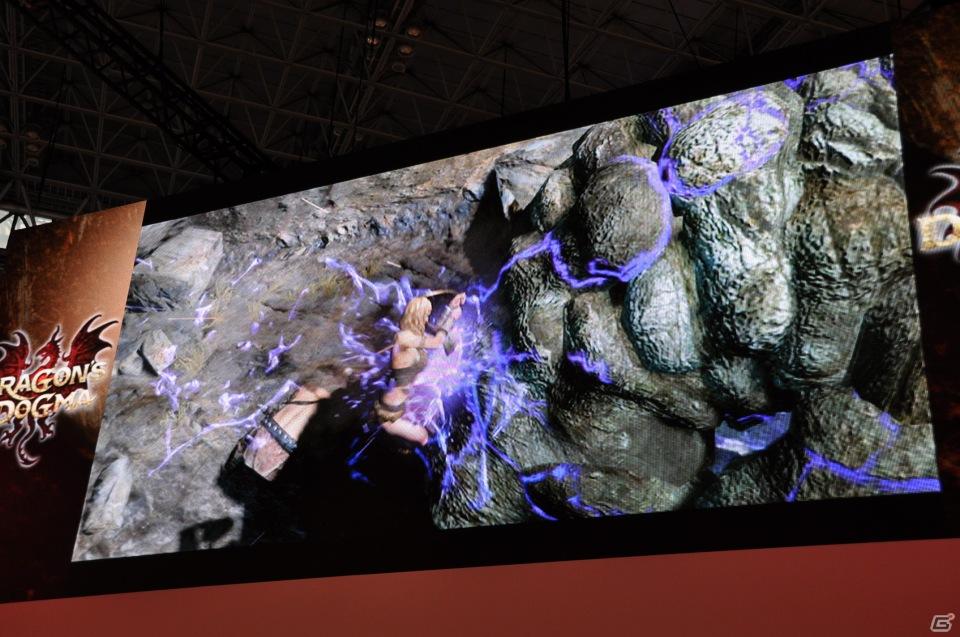 【TGS 2011】「ドラゴンズ ドグマ」日本初公開ムービー上映！「バイオハザード リベレーションズ」フル日本語ボイス対応！デモプレイもあり。カプコンスペシャルステージをレポートの画像60