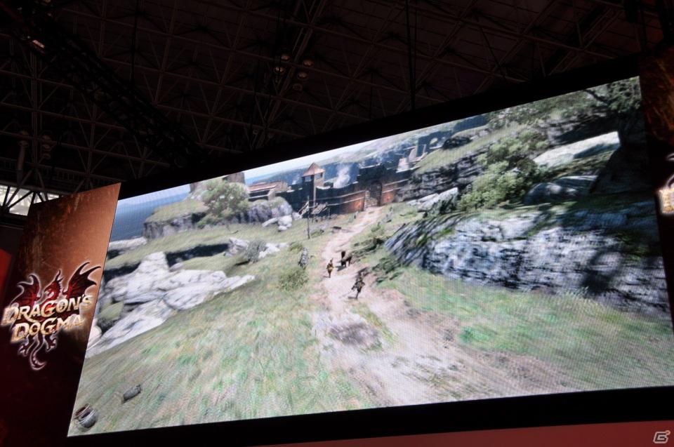 【TGS 2011】「ドラゴンズ ドグマ」日本初公開ムービー上映！「バイオハザード リベレーションズ」フル日本語ボイス対応！デモプレイもあり。カプコンスペシャルステージをレポートの画像84