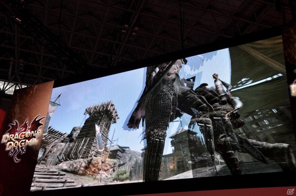 【TGS 2011】「ドラゴンズ ドグマ」日本初公開ムービー上映！「バイオハザード リベレーションズ」フル日本語ボイス対応！デモプレイもあり。カプコンスペシャルステージをレポートの画像90