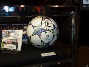 【TGS 2011】「ウイイレ」からソーシャルゲームまで幅広い出典で大いに盛り上がる！KONAMIブースレポートの画像5