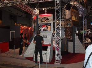 【TGS 2011】いよいよファイナル！「ととモノ。」の最後を見逃すな！イラスト集や卒業証書もあったアクワイアブースレポートの画像7