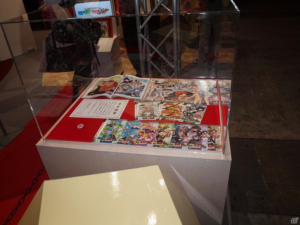【TGS 2011】いよいよファイナル！「ととモノ。」の最後を見逃すな！イラスト集や卒業証書もあったアクワイアブースレポートの画像6