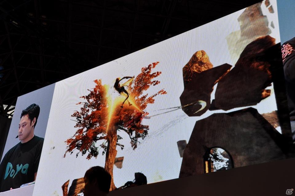 【TGS 2011】土屋P＆松山社長の最強タッグ「アスラズ ラース」最新情報＆「DmC Devil May Cry」実機デモプレイを国内初披露！カプコンスペシャルステージレポートの画像182