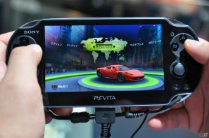【TGS 2011】PSVitaタイトルをさわってみました。「麻雀格闘倶楽部」「ASPHALT」「王と魔王と7人の姫君たち」「テイルズ オブ イノセンスR」「イース～セルセタの樹海～」の画像11