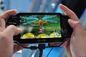 【TGS 2011】PSVitaタイトルをさわってみました。「麻雀格闘倶楽部」「ASPHALT」「王と魔王と7人の姫君たち」「テイルズ オブ イノセンスR」「イース～セルセタの樹海～」の画像155