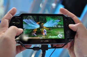 【TGS 2011】PSVitaタイトルをさわってみました。「麻雀格闘倶楽部」「ASPHALT」「王と魔王と7人の姫君たち」「テイルズ オブ イノセンスR」「イース～セルセタの樹海～」の画像157