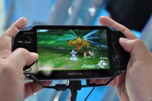 【TGS 2011】PSVitaタイトルをさわってみました。「麻雀格闘倶楽部」「ASPHALT」「王と魔王と7人の姫君たち」「テイルズ オブ イノセンスR」「イース～セルセタの樹海～」の画像160