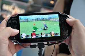 【TGS 2011】PSVitaタイトルをさわってみました。「麻雀格闘倶楽部」「ASPHALT」「王と魔王と7人の姫君たち」「テイルズ オブ イノセンスR」「イース～セルセタの樹海～」の画像92