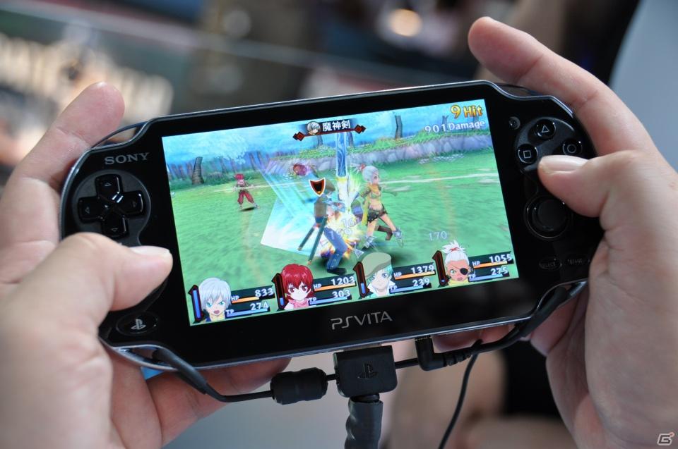 【TGS 2011】PSVitaタイトルをさわってみました。「麻雀格闘倶楽部」「ASPHALT」「王と魔王と7人の姫君たち」「テイルズ オブ イノセンスR」「イース～セルセタの樹海～」の画像114