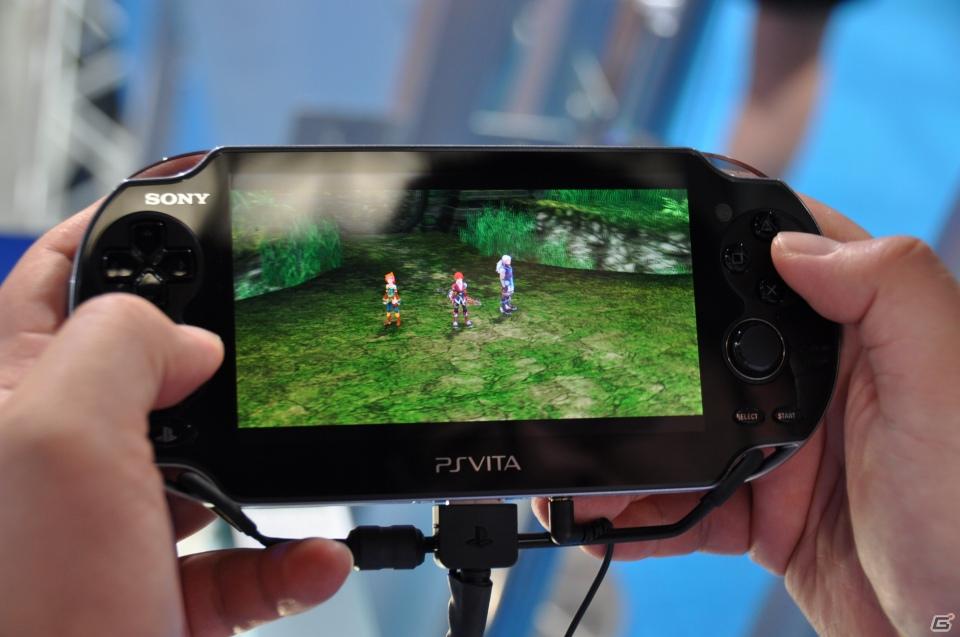 【TGS 2011】PSVitaタイトルをさわってみました。「麻雀格闘倶楽部」「ASPHALT」「王と魔王と7人の姫君たち」「テイルズ オブ イノセンスR」「イース～セルセタの樹海～」の画像127