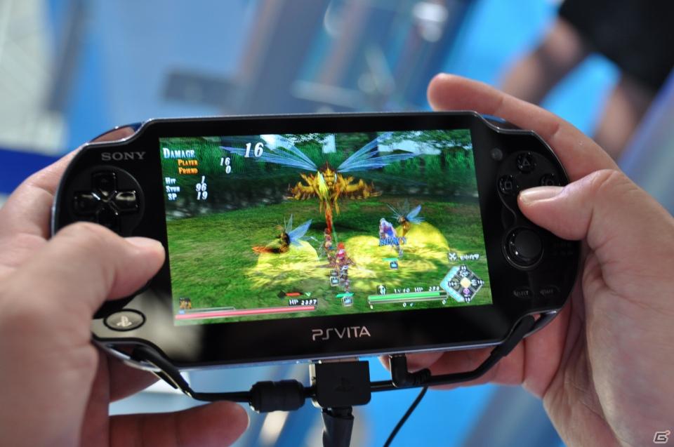 【TGS 2011】PSVitaタイトルをさわってみました。「麻雀格闘倶楽部」「ASPHALT」「王と魔王と7人の姫君たち」「テイルズ オブ イノセンスR」「イース～セルセタの樹海～」の画像138