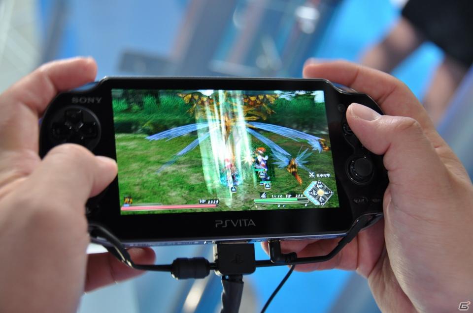 【TGS 2011】PSVitaタイトルをさわってみました。「麻雀格闘倶楽部」「ASPHALT」「王と魔王と7人の姫君たち」「テイルズ オブ イノセンスR」「イース～セルセタの樹海～」の画像142