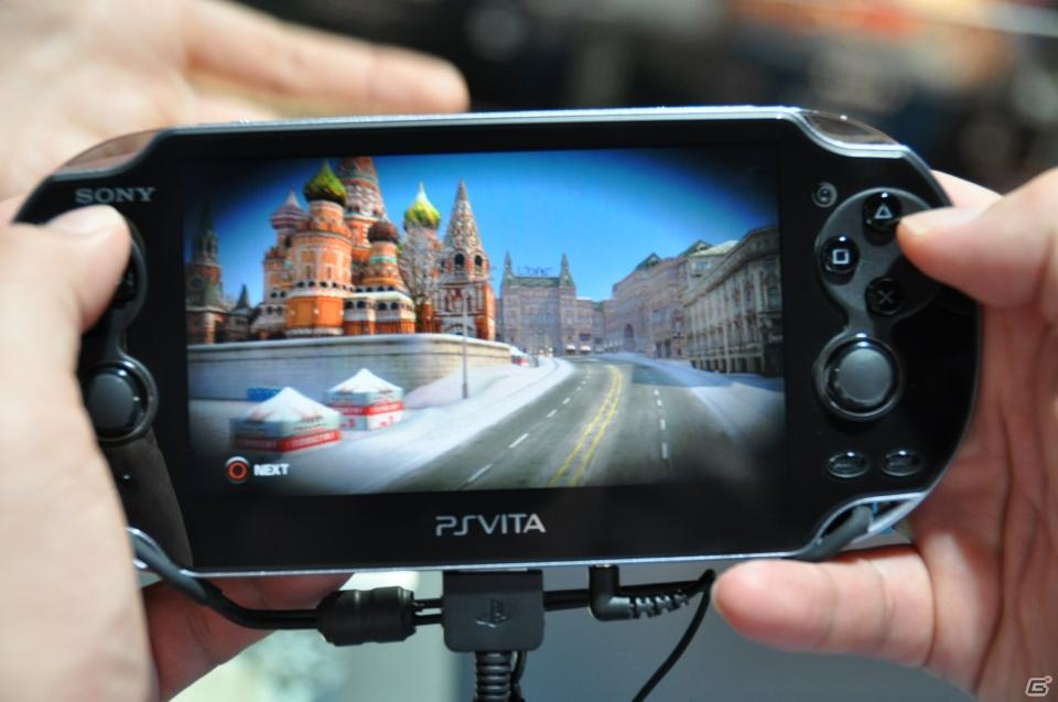 【TGS 2011】PSVitaタイトルをさわってみました。「麻雀格闘倶楽部」「ASPHALT」「王と魔王と7人の姫君たち」「テイルズ オブ イノセンスR」「イース～セルセタの樹海～」の画像15