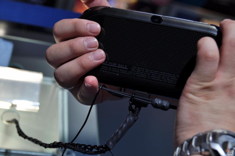 【TGS 2011】PSVitaタイトルをさわってみました。「麻雀格闘倶楽部」「ASPHALT」「王と魔王と7人の姫君たち」「テイルズ オブ イノセンスR」「イース～セルセタの樹海～」の画像2