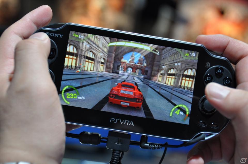 【TGS 2011】PSVitaタイトルをさわってみました。「麻雀格闘倶楽部」「ASPHALT」「王と魔王と7人の姫君たち」「テイルズ オブ イノセンスR」「イース～セルセタの樹海～」の画像28