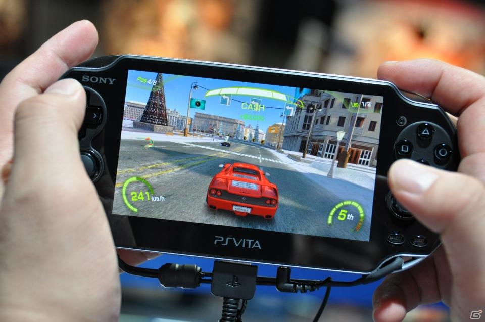 【TGS 2011】PSVitaタイトルをさわってみました。「麻雀格闘倶楽部」「ASPHALT」「王と魔王と7人の姫君たち」「テイルズ オブ イノセンスR」「イース～セルセタの樹海～」の画像29