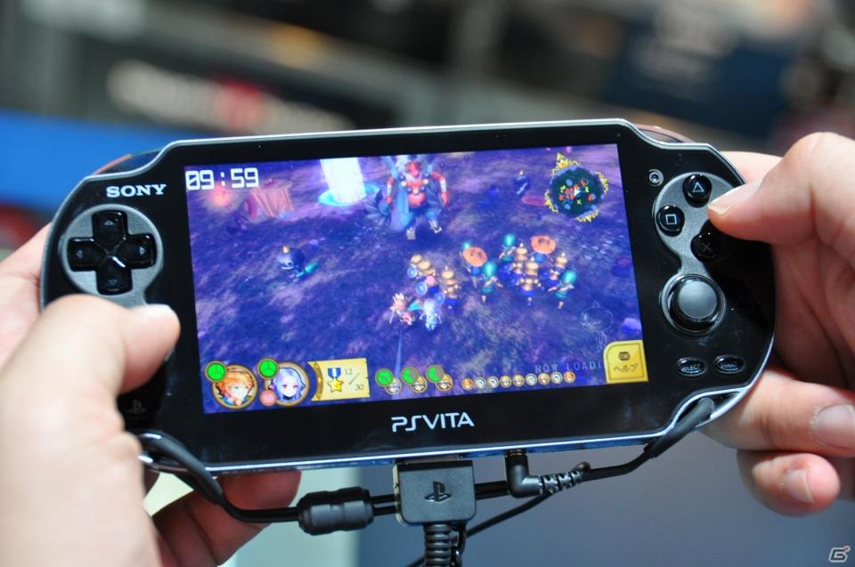 【TGS 2011】PSVitaタイトルをさわってみました。「麻雀格闘倶楽部」「ASPHALT」「王と魔王と7人の姫君たち」「テイルズ オブ イノセンスR」「イース～セルセタの樹海～」の画像59
