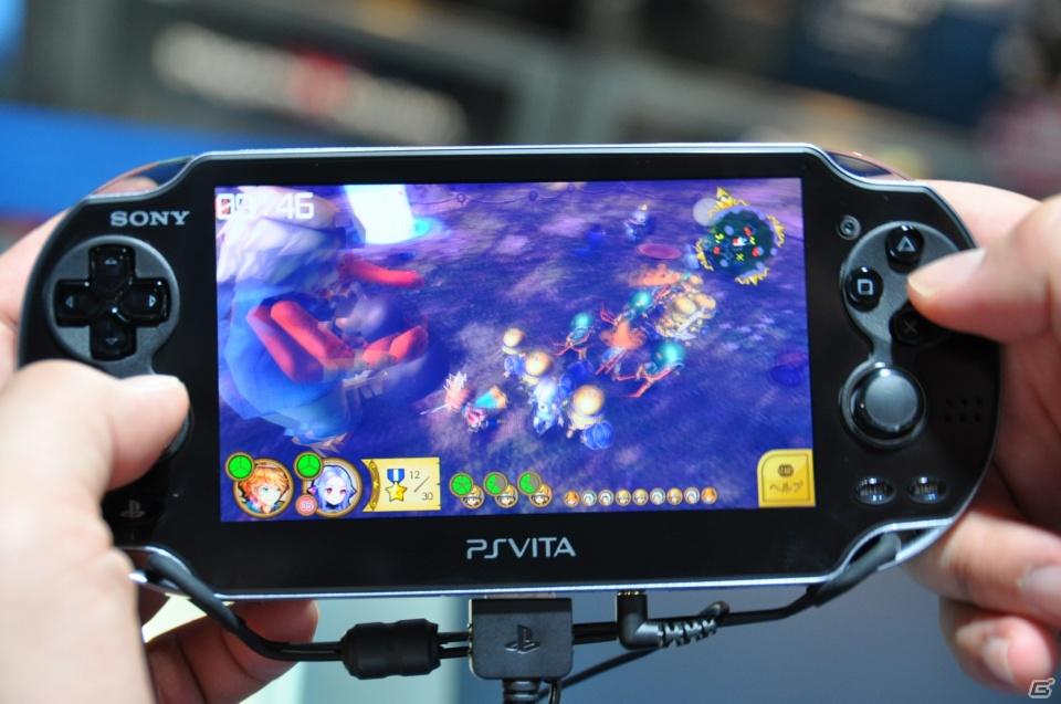 【TGS 2011】PSVitaタイトルをさわってみました。「麻雀格闘倶楽部」「ASPHALT」「王と魔王と7人の姫君たち」「テイルズ オブ イノセンスR」「イース～セルセタの樹海～」の画像64